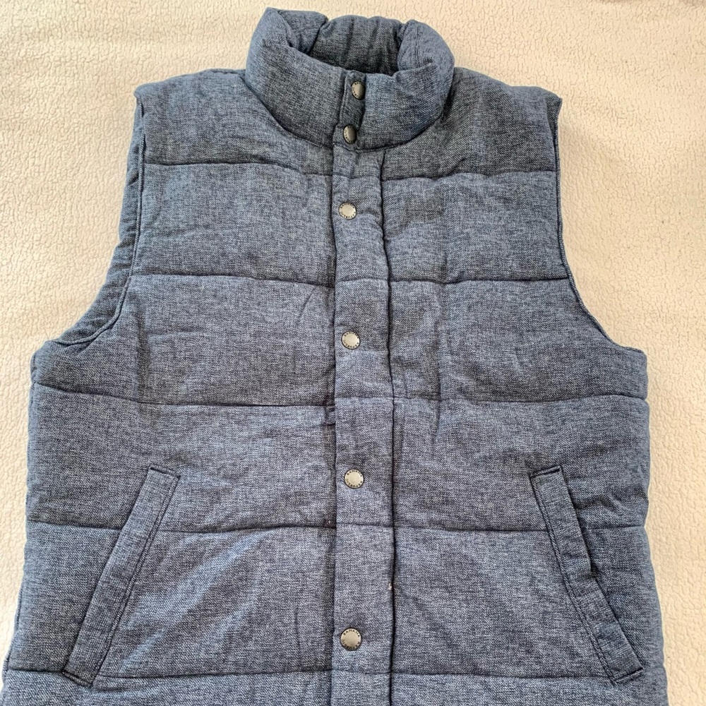 Banana Republic puffer vest